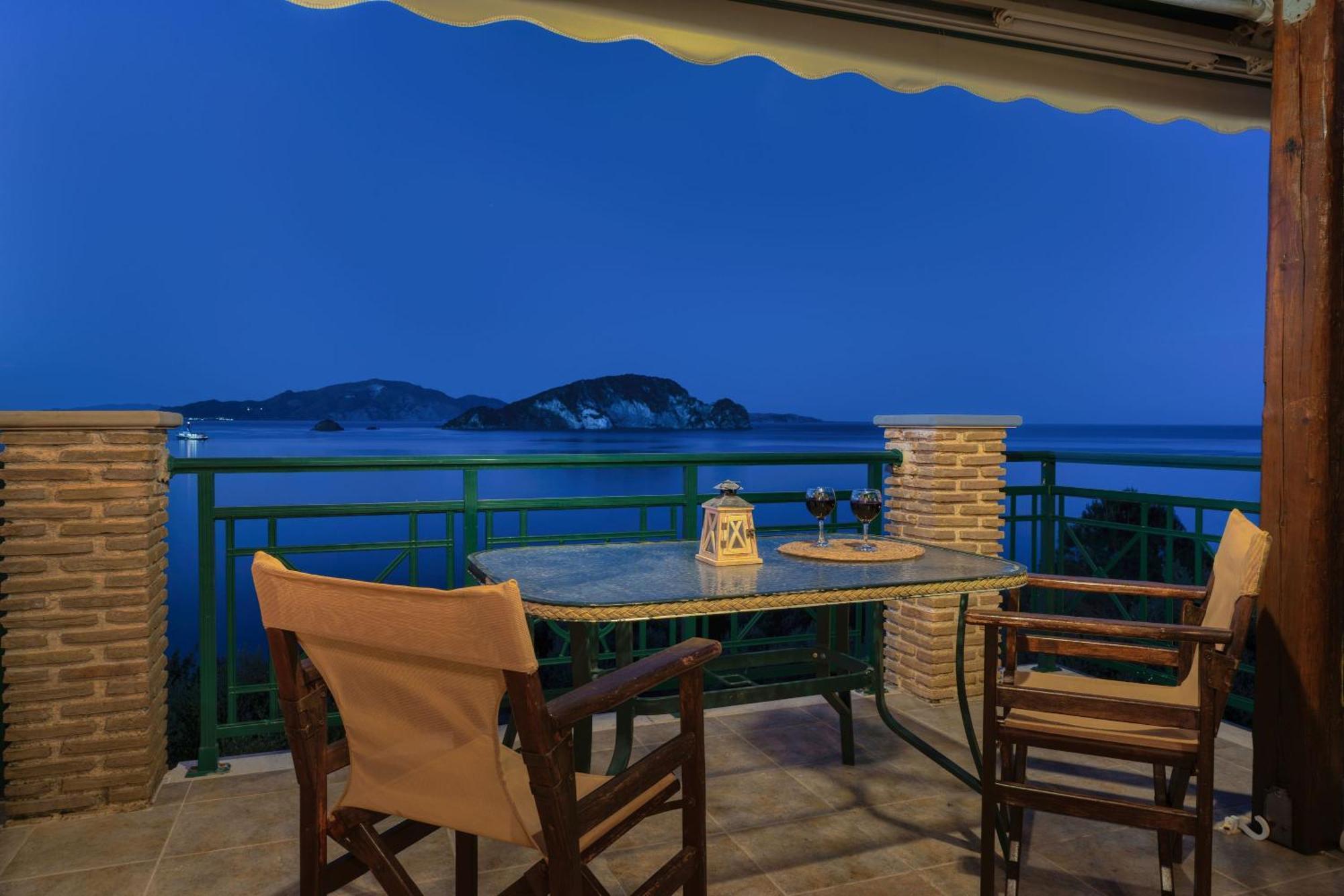 Anatoli Apartments - Tranquil Location & Stunning Views, By Zantewize Marathiás 部屋 写真