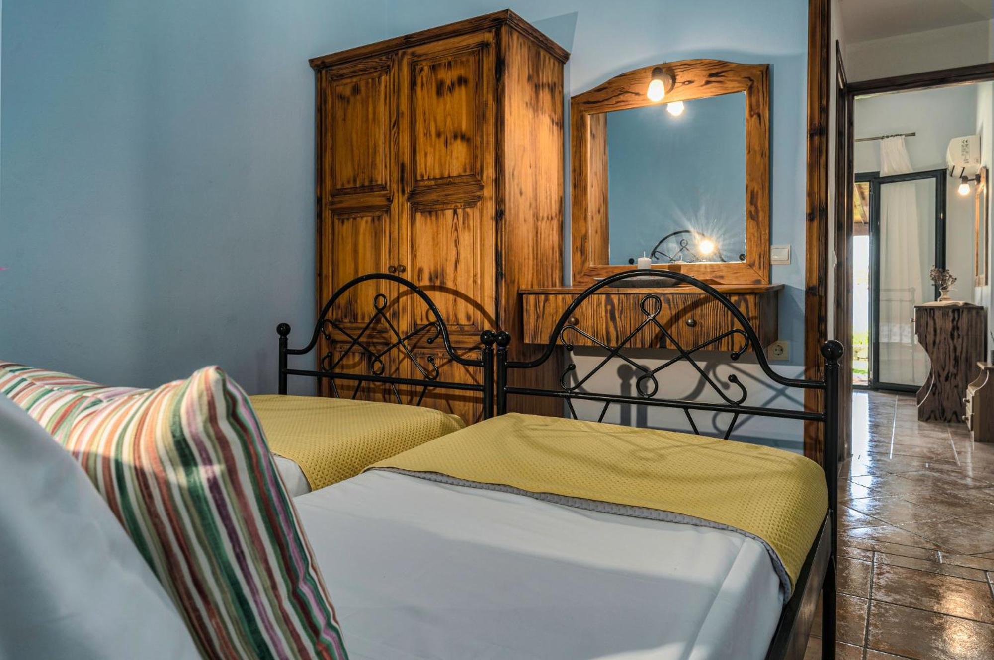 Anatoli Apartments - Tranquil Location & Stunning Views, By Zantewize Marathiás 部屋 写真