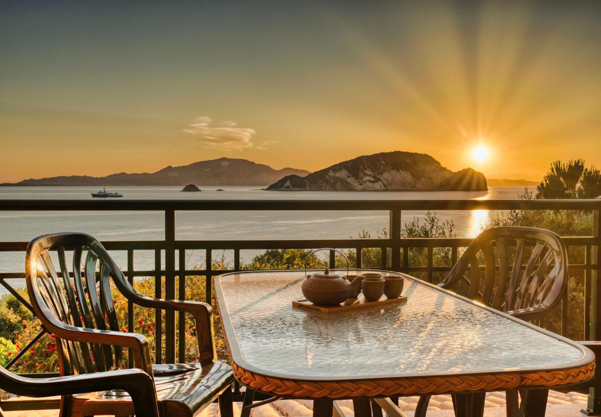 Anatoli Apartments - Tranquil Location & Stunning Views, By Zantewize Marathiás 部屋 写真